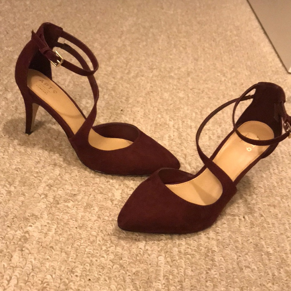 Apt. 9 Heels